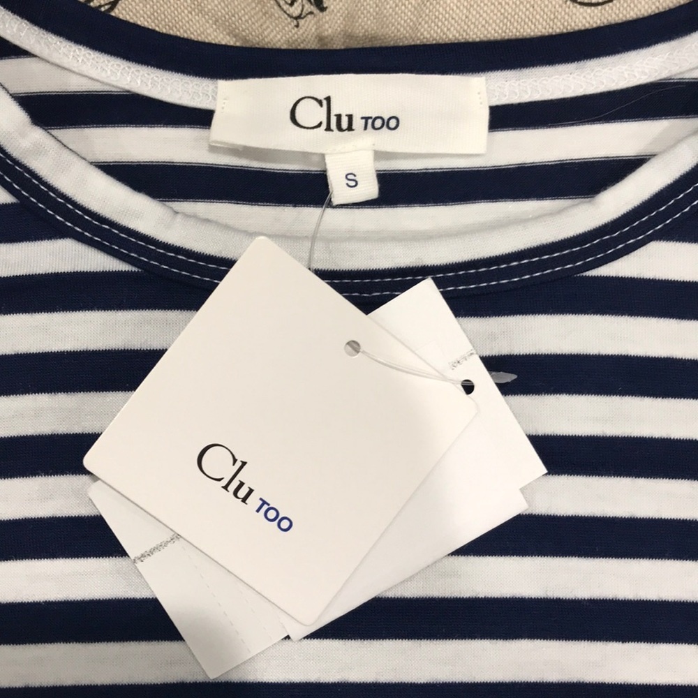 🎁 Clu Ruffle Sleeve Stripe Tee - Picture 7 of 8